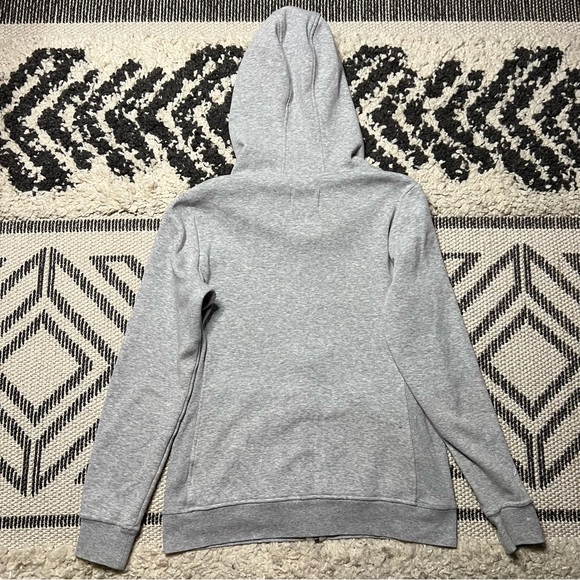 Women’s UGG Gray Clara Jumper Size M - Picture 2 of 5